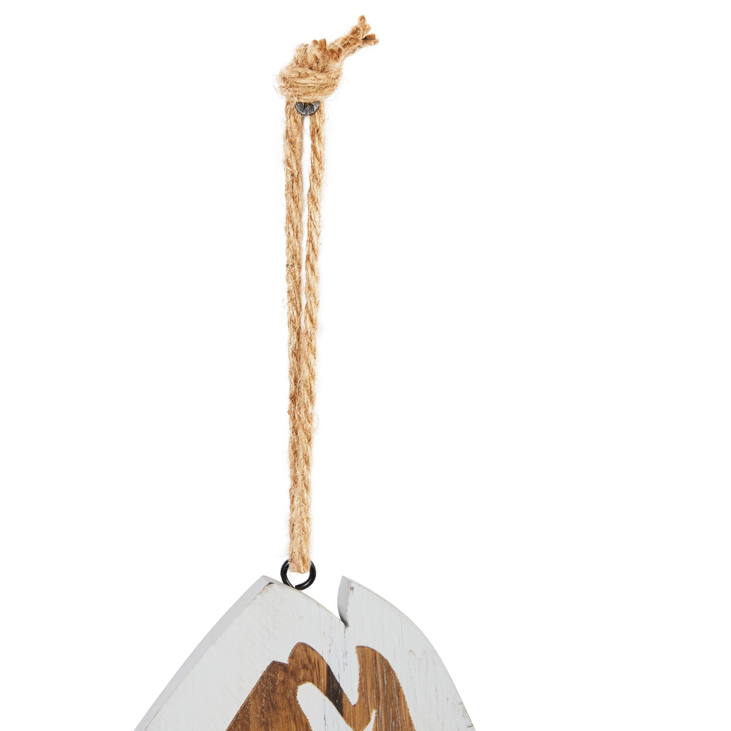 DecMode White Wood Fish Wall Decor with Hanging Rope (3 Count)