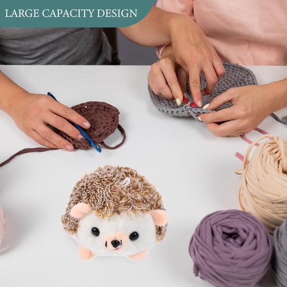 Homoyoyo Sewing Needle Holder Plush Reusable Needle Cushion for Professionals 1Set