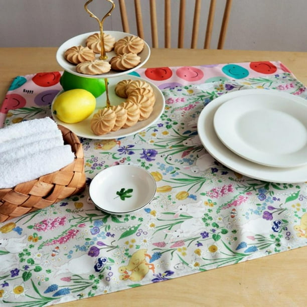 Easter Floral Cloth Placemat Rabbits Spring Flowers Print Waterproof