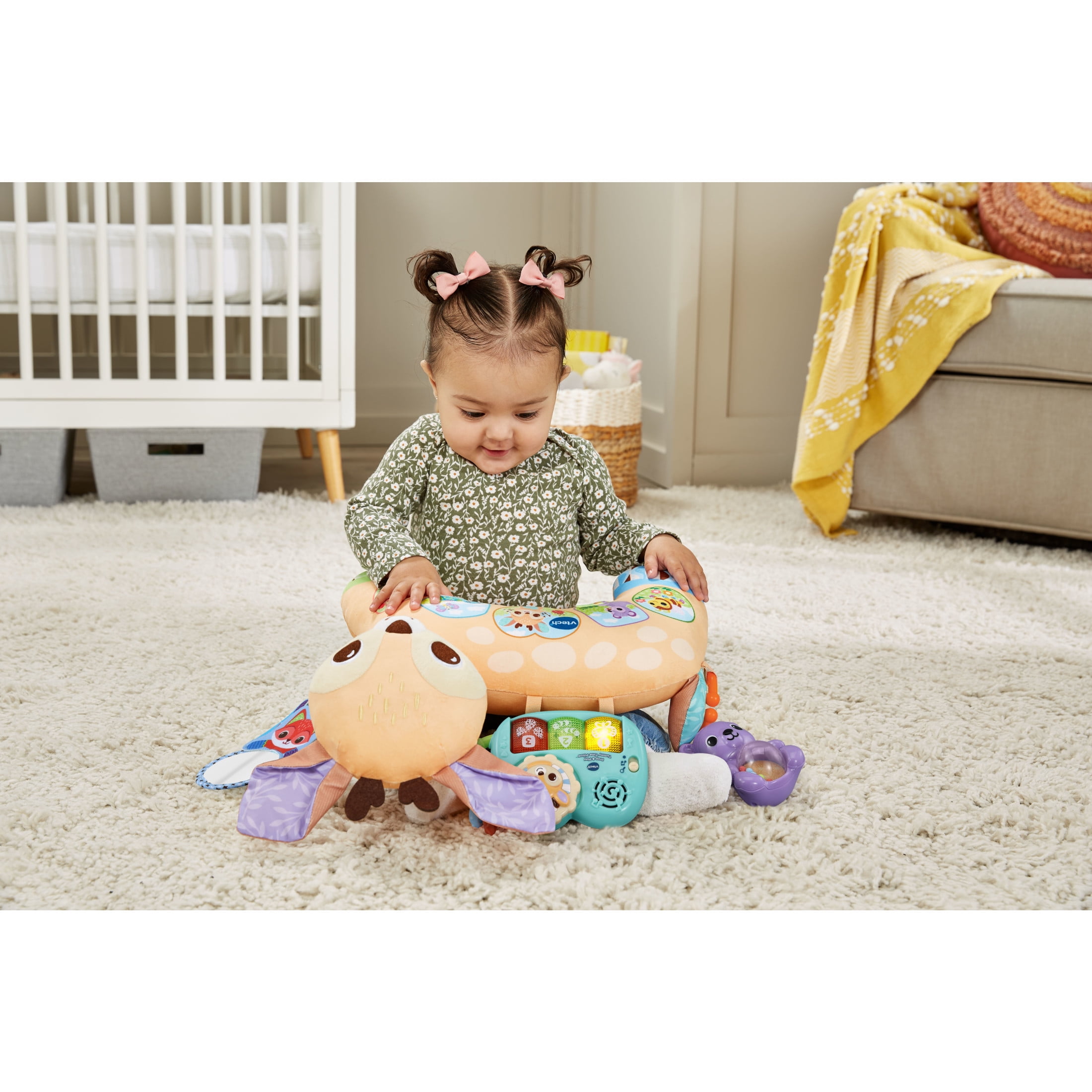 VTech Baby Prop & Play Tummy Time Pillow Fabric, Plastic with Accessories, Baby and Toddler Toys