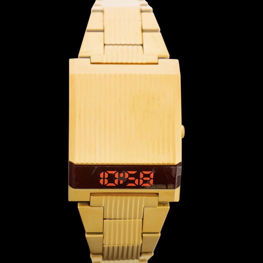 Bulova store computron gold