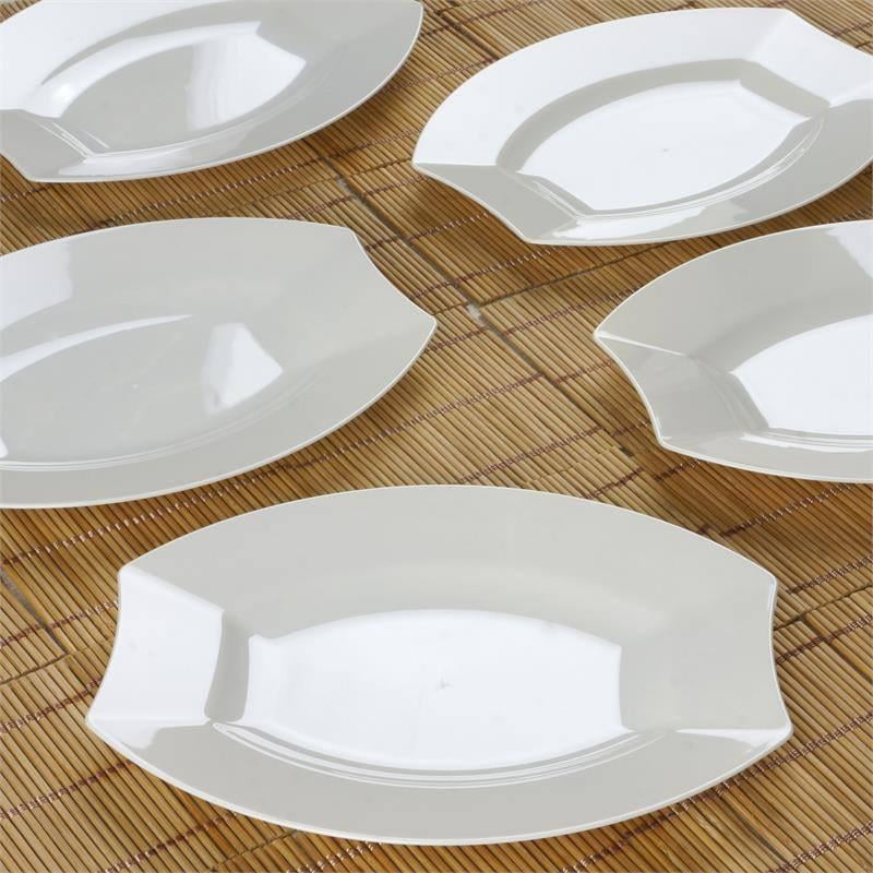 Efavormart 50 Pcs Crescent Oval Shaped Disposable Plastic Plate Dinner Plates for Wedding
