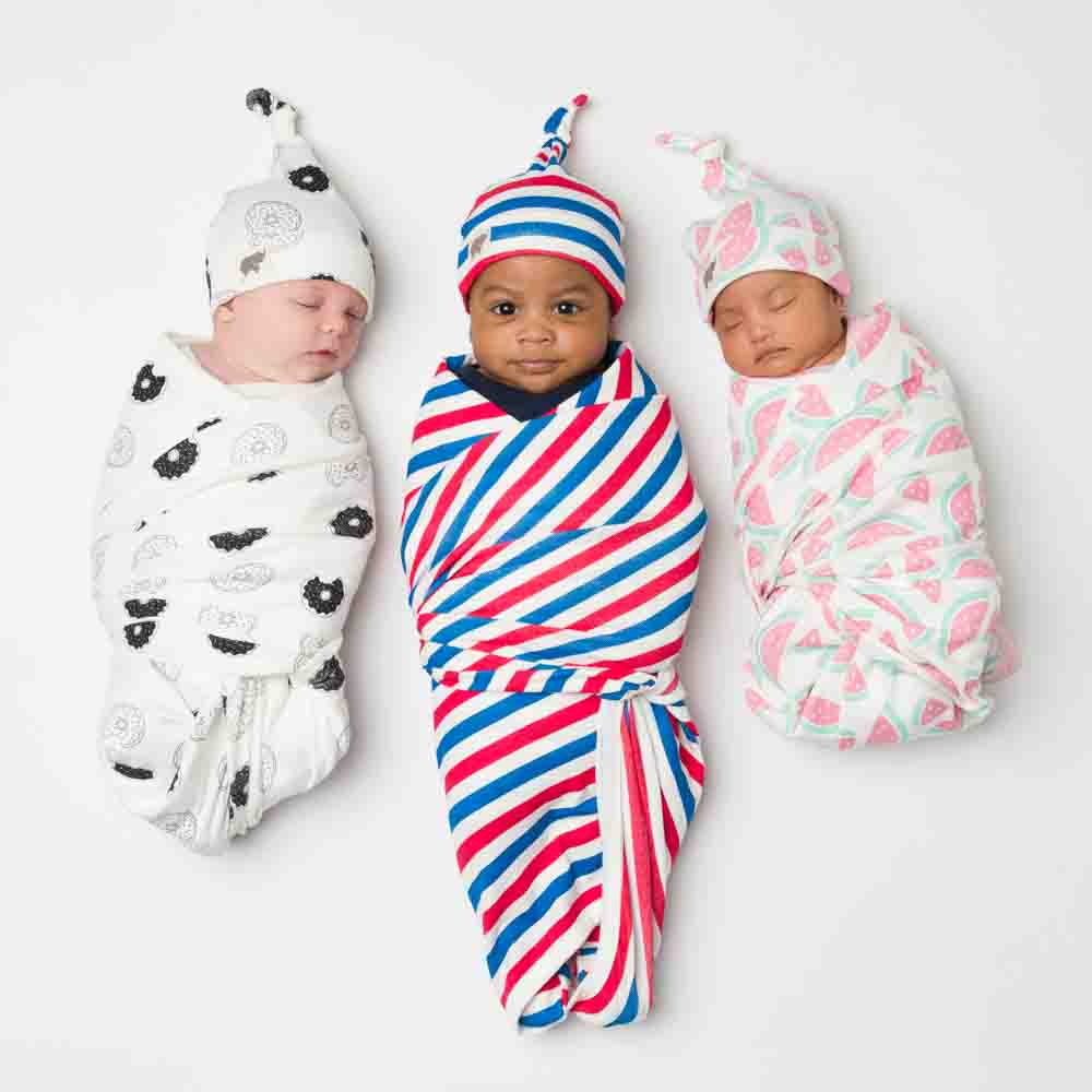M+A by Monica + Andy Baby First Hello Cuddle Box Blanket + Cap Organic Gift Set - image 10 of 10