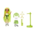 thumbnail image 4 of Muñeca Rainbow High Fashion Karma Nichols, 4 of 4