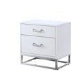 thumbnail image 2 of Nicole Miller Table de Chevet Raees 2 Tiroirs Poignée/base en Métal Chromé, Blanc/chrome, 2 of 10