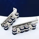 thumbnail image 3 of Eigraketly 2 unids/set rodillo de puerta corredera 4/8 ruedas Hardware rueda de pista polea suministros para el hogar accesorios de Metal para el Herramientas y ferretería 138x25x60mm Eigraketly  WJ3931-02B, 3 of 6
