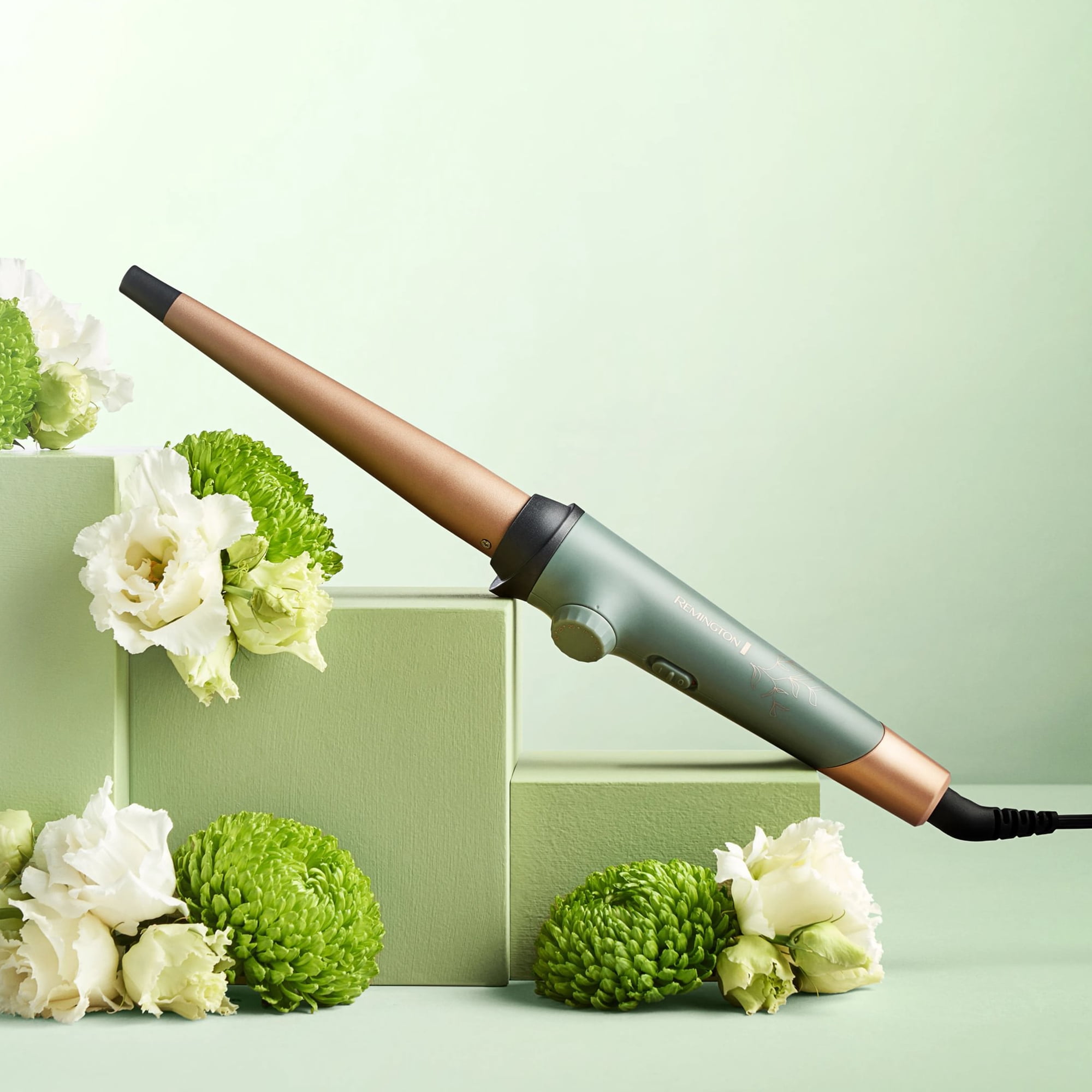 REMINGTON Botanicals Collection ½”-1” Tapered Curling Wand with Plant-Based Micro-Conditioners and Grip-Tech Technology, Green