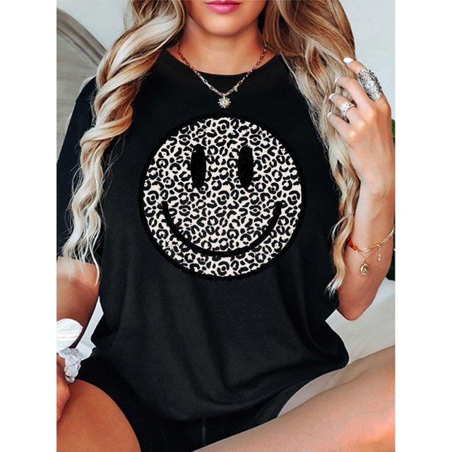 Women's Smile Face Print Casual Summer T-Shirt, Crew Neck Short Sleeve Top, Lightweight & Comfortable