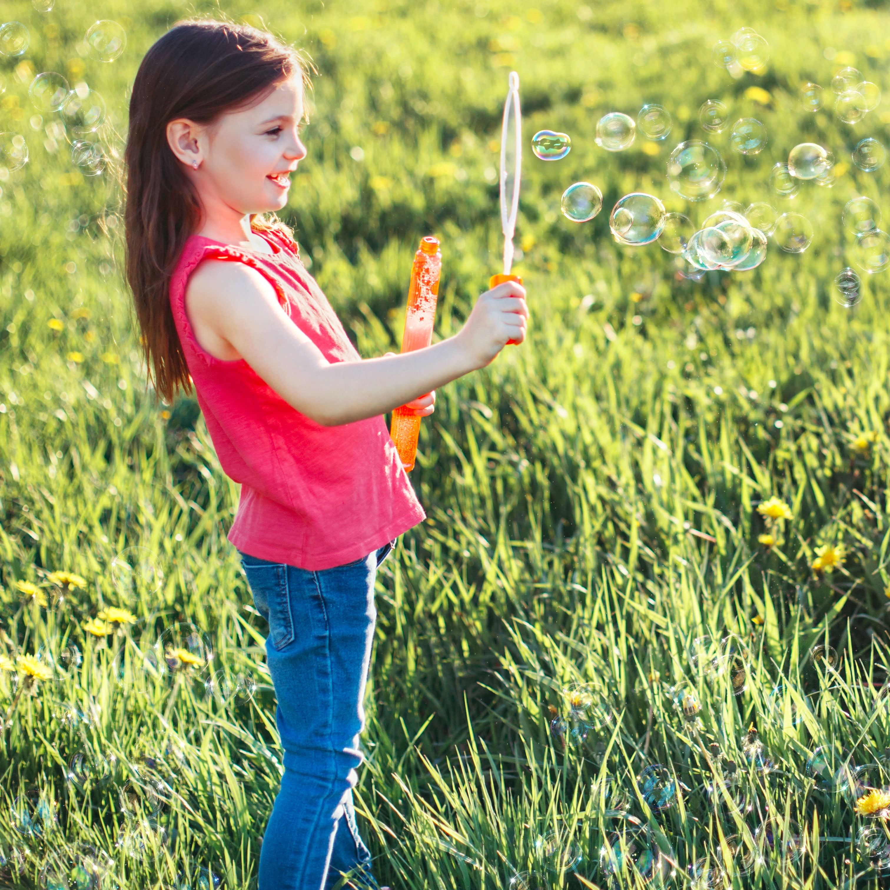 Play Day Bubble Wand with 5 fl oz, 6 Pack Multicolor for Chi