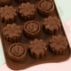 thumbnail image 2 of Molde de silicona para chocolate, caramelos, flores, dinosaurios, animales, zoológico, rosas, para niños, para hacer tú mismo, apto para congelador y horno (flor), 2 of 5