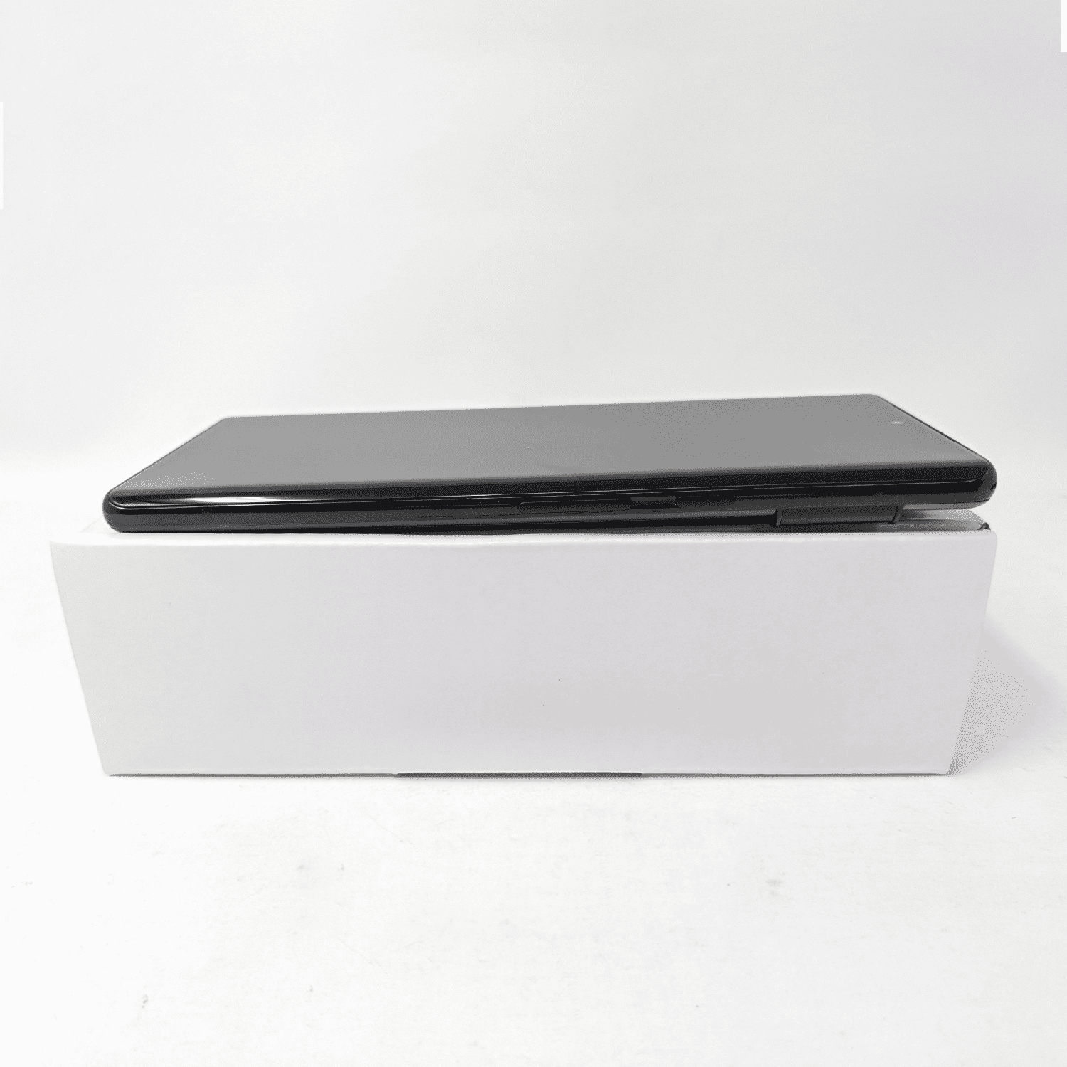 Google Pixel 6 Pro 5G 512GB G8VOU Verizon 6.7" 12GB RAM 50MP Smartphone - Black (Good)