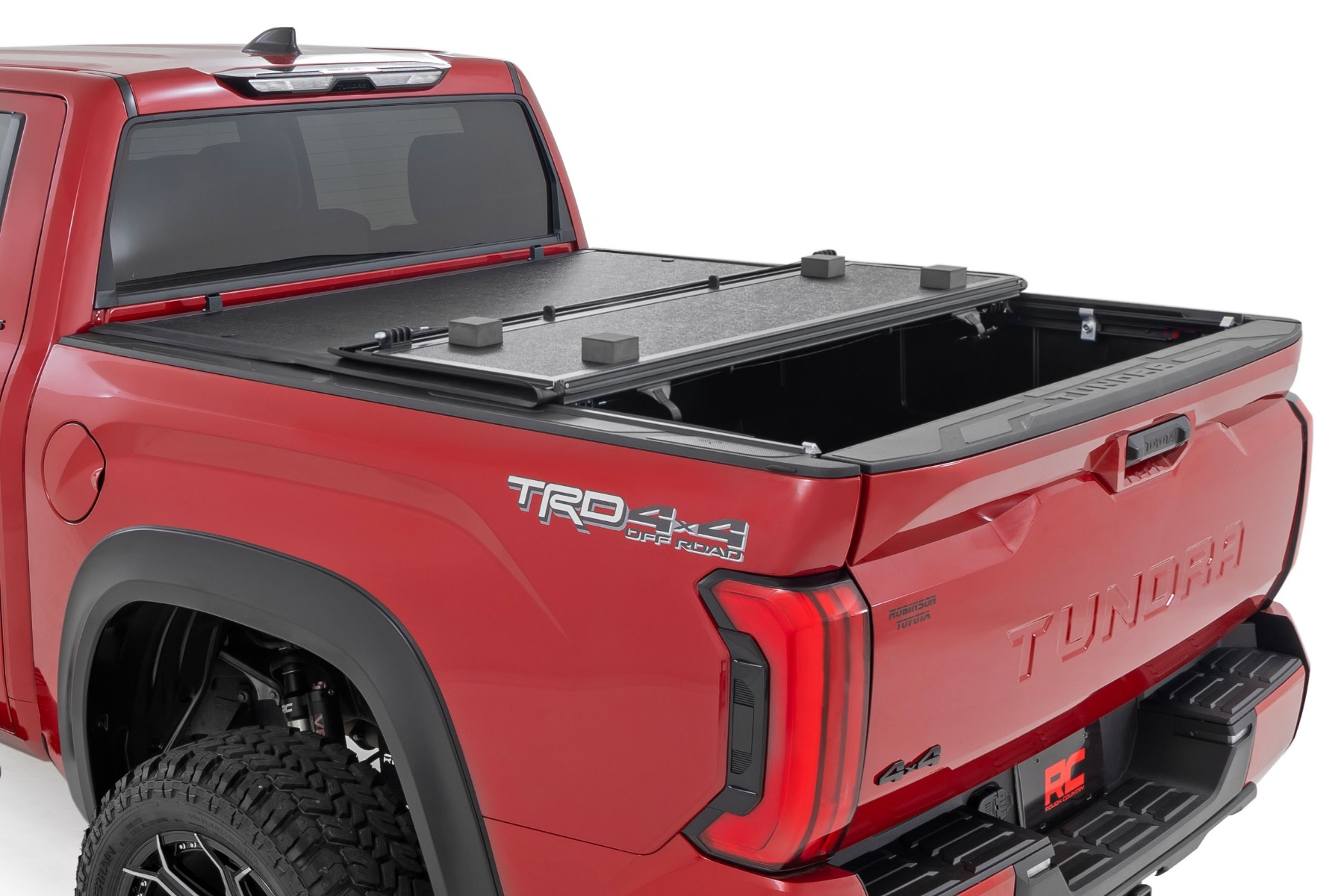 Rough Country Low Profile Hard Tri-Fold for 22-26 Toyota Tundra | 5'7- 47514551B
