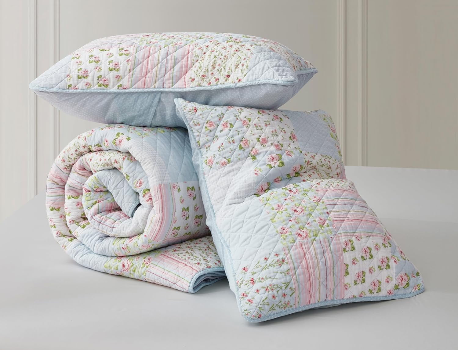 Chezmoi Collection Holly 2-Piece Stone-washed Cotton Quilt Set Twin Size - Printed Floral Patchwork Soft Breathable Lightweight Bedspread Set