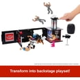 thumbnail image 3 of Playset Mattel WWE Knuckle Crunchers con figura de acción The Rock, 3 of 6