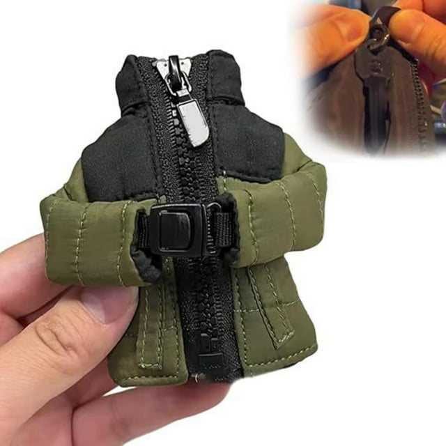 A Mini Down Coat Keychain, Cute Pendant Ornament With Soft Cotton Material, Durable And Lightweight For Bag Decoration And Key Accessory