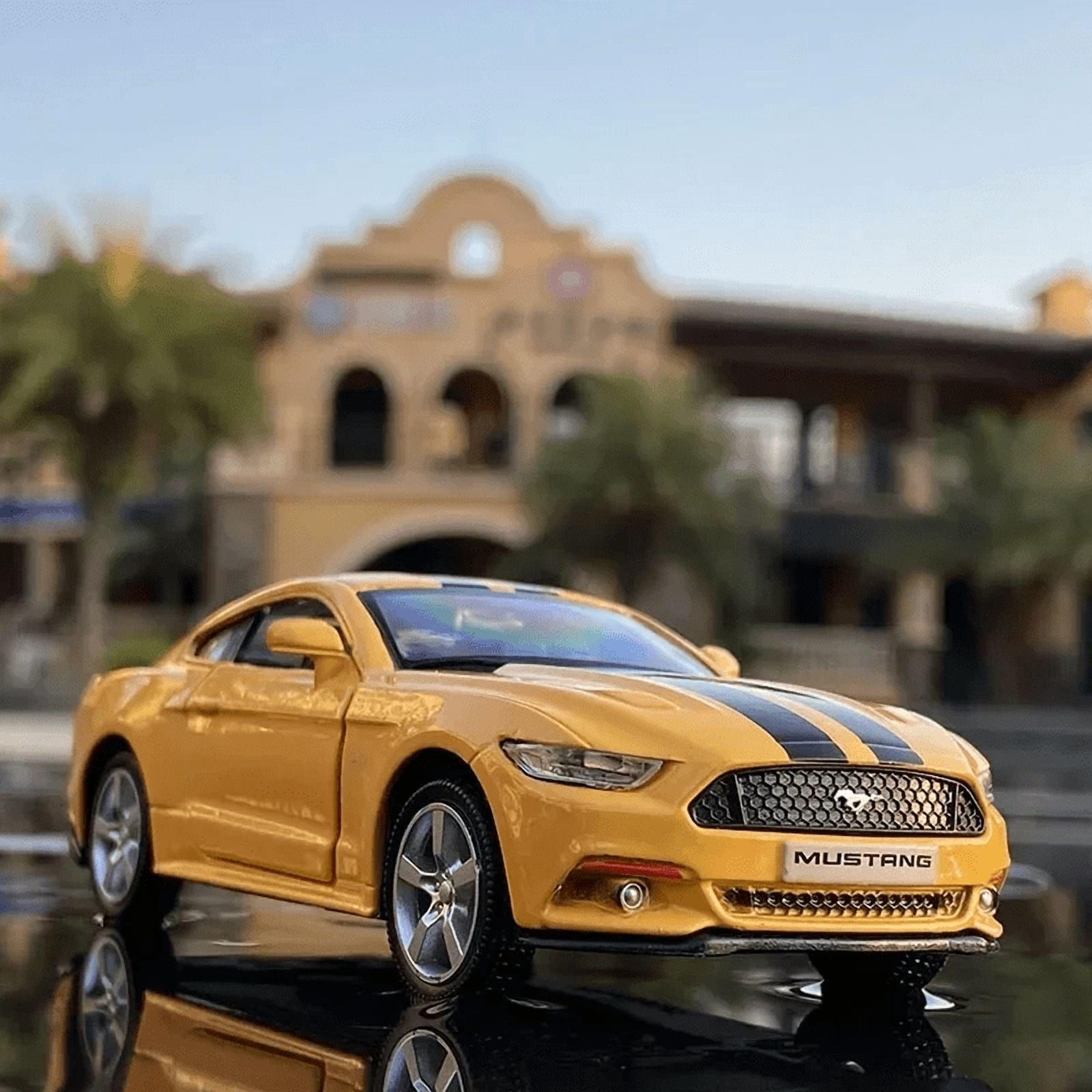 5 Inch American Super Car 2015 Ford Mustang GT Simulation Exquisite Diecasts & Toy Vehicles RMZ city 1:36 Alloy Collection Model