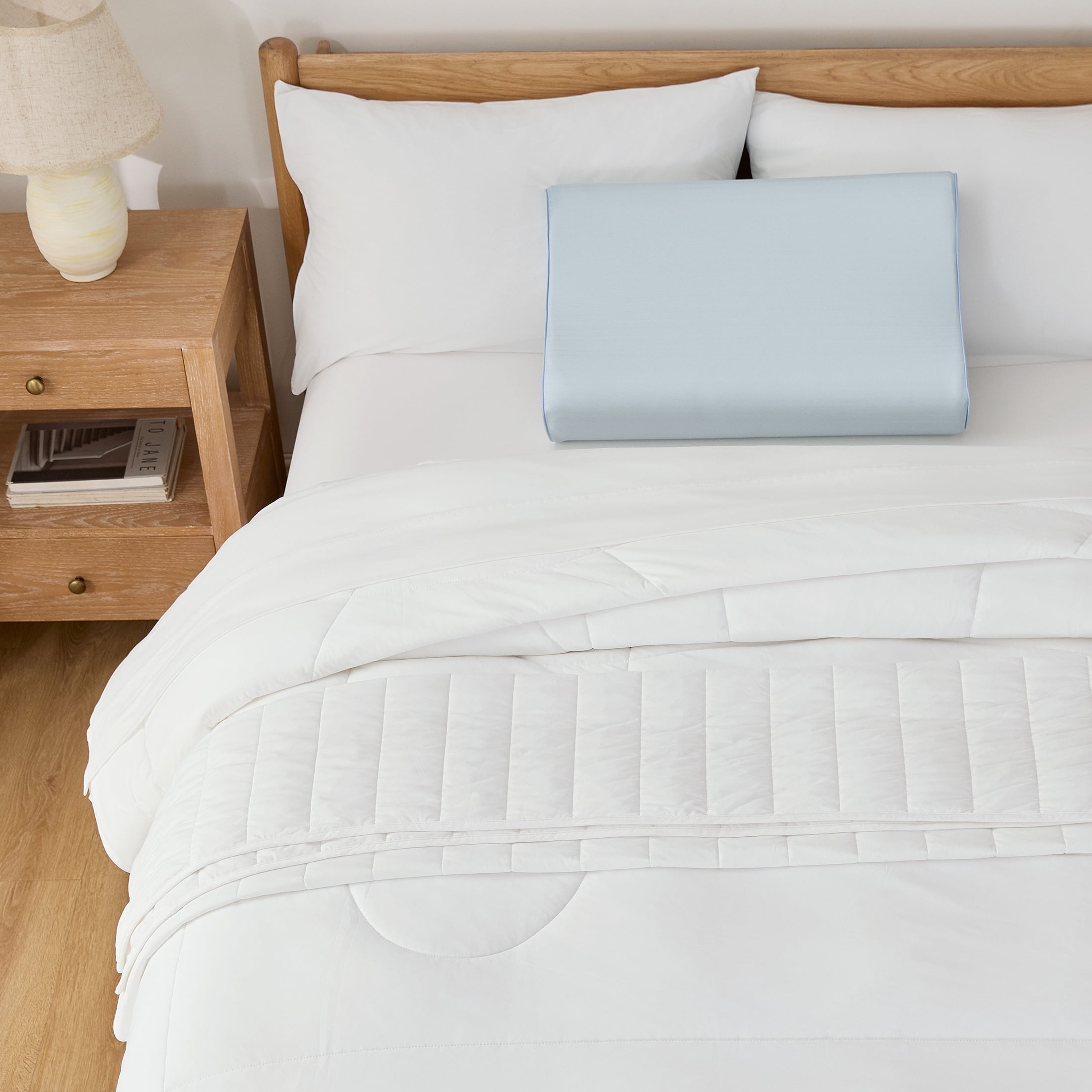 Breescape Essentials B-COOL Cooling Comforter, White, King