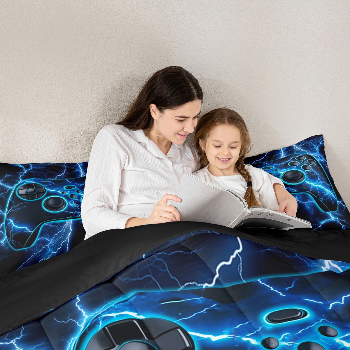 Feelyou 3D Gamepad Bedding Comforter Set for Teens, Blue Lightning Twin Comforter Sets, Modern Video Game Reversible Bedding Set, Ultra Soft Home Decor, 2 Pieces