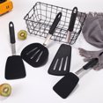 thumbnail image 1 of Juego de espátula de silicona, espátula para pescado, espátula ranurada resistente al calor, espátula antiadherente para hornear, cocinar y mezclar, apto para lavavajillas, paquete de 4, negro, 1 of 5