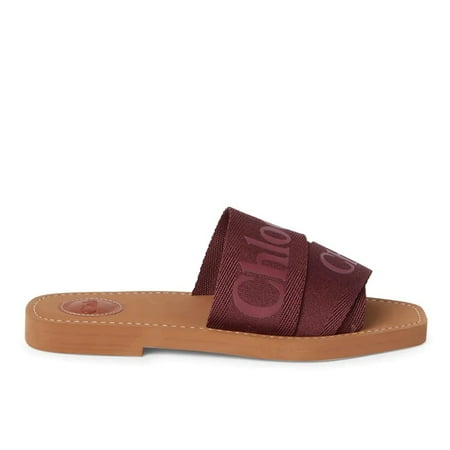 

Chloe Women s Leather Flat Sandal in Obscure Purple