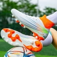 thumbnail image 2 of Zapatos de fútbol profesionales para hombres y mujeres, botas de entrenamiento de tobillo con picos largos, entrenamiento de hierba interior, partido ultraligero, venta al por mayor, 2 of 5