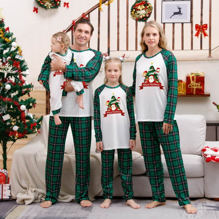 Family christmas cheap pajamas newborn