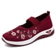 thumbnail image 5 of Zapatos de madre Otoño Nuevos zapatos bordados de boca baja Zapatos casuales transpirables para mujer Zapatos sin cordones para el cabello, 5 of 5