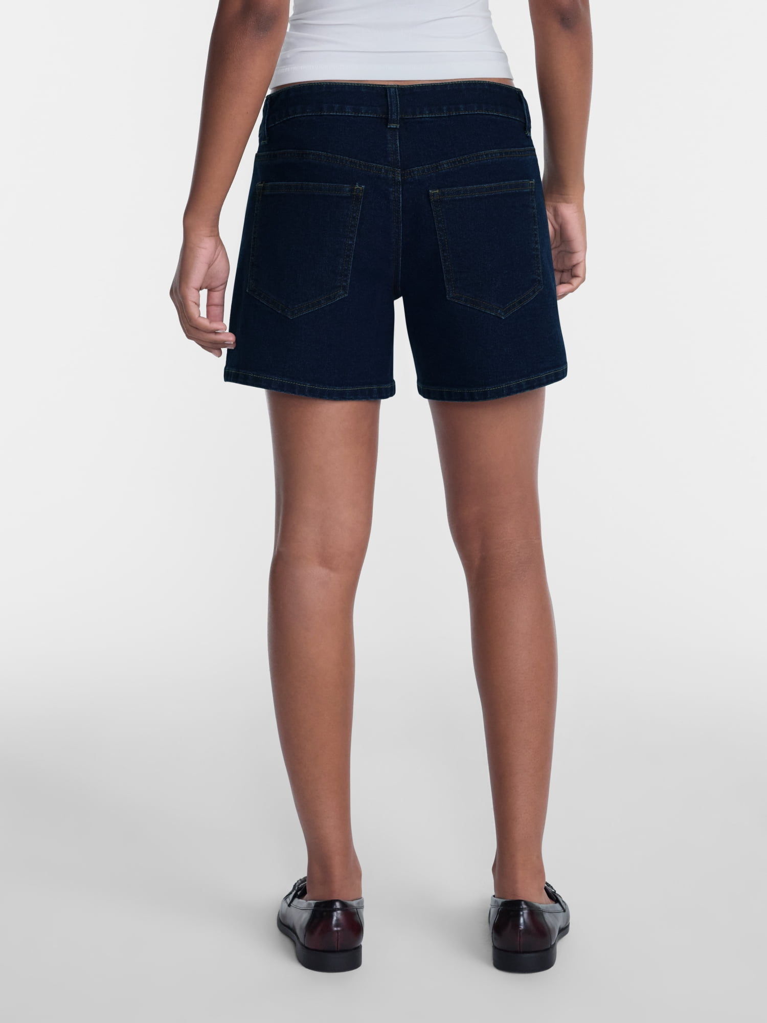 No Boundaries Relaxed Fit Shorts, 5" Inseam, Women's Waist Sizes 00-20