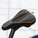 thumbnail image 3 of Funda de asiento de sillín de bicicleta acolchada 3D suave con funda para lluvia Sillines cómodos, negro, 3 of 5