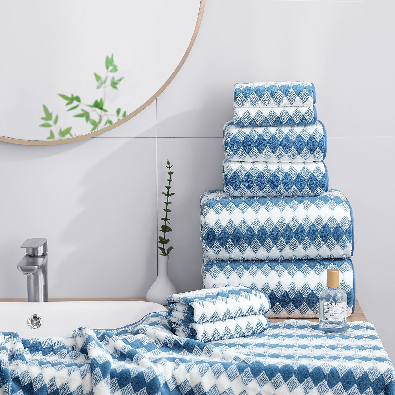 Beartech 4 Pack Bath Towel Set-35"x70" Towel,600GSM Ultra Soft & Less lint Microfibers Bathroom Towel Set,Highly Absorbent Quick Dry Oversized Towels Spa Hotel Luxury Shower Towels-Blueberry