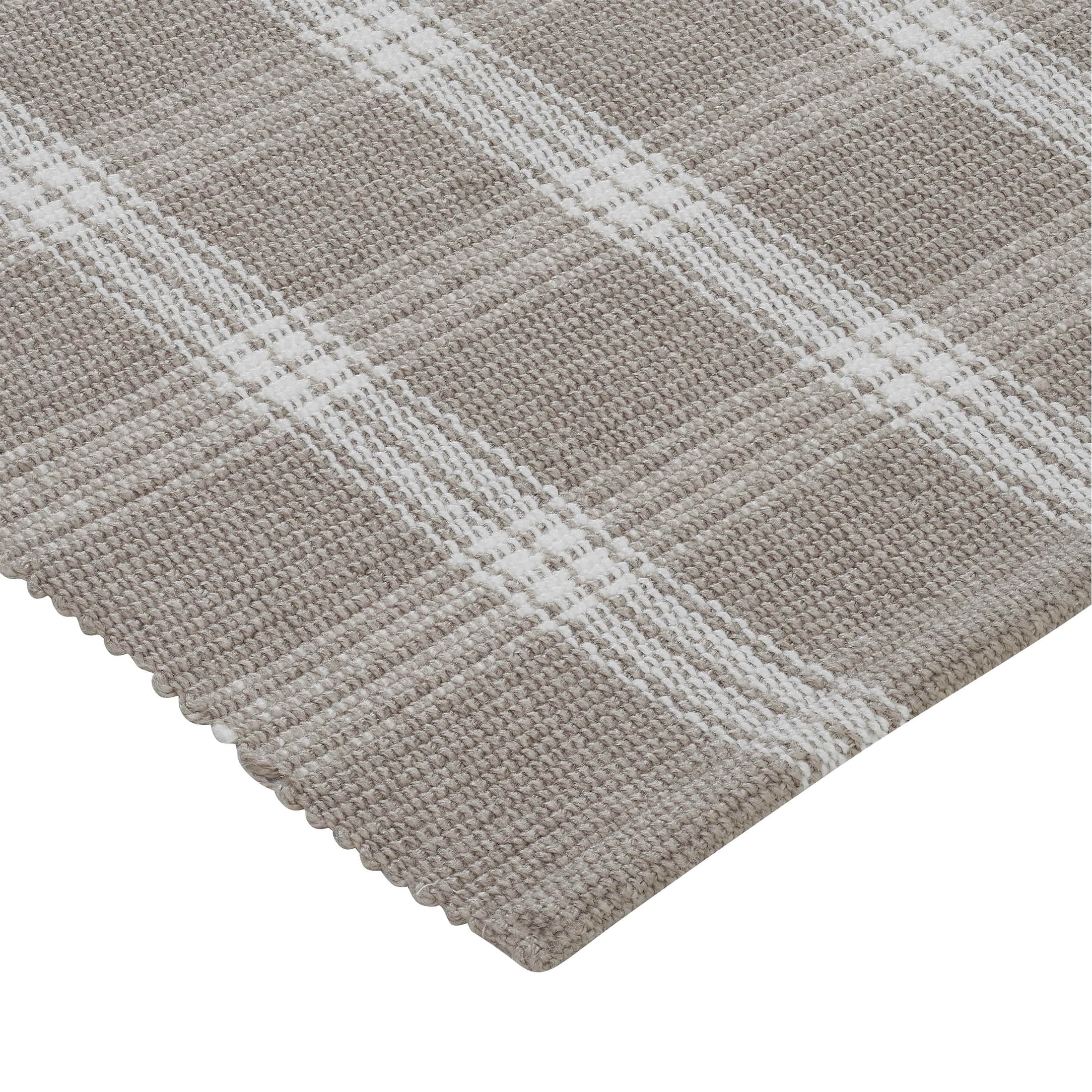 My Texas House Tanner Check Indoor/Outdoor Layering Rug, Taupe, 24 in x 55 in