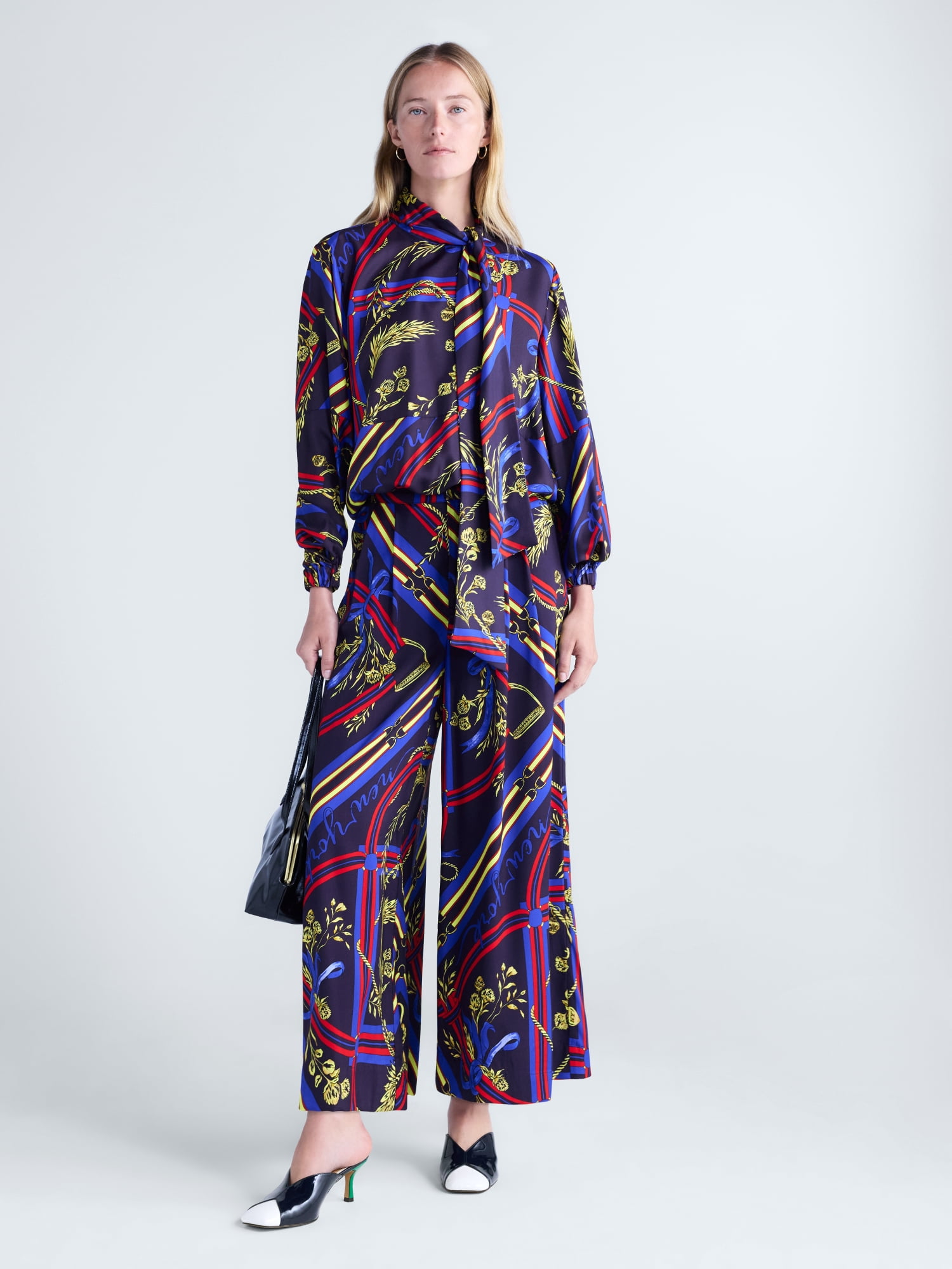 Free Assembly Women's and Women's Plus Silk Blend Cropped Wide Leg Pants, 26" Inseam, Sizes XXS-4X