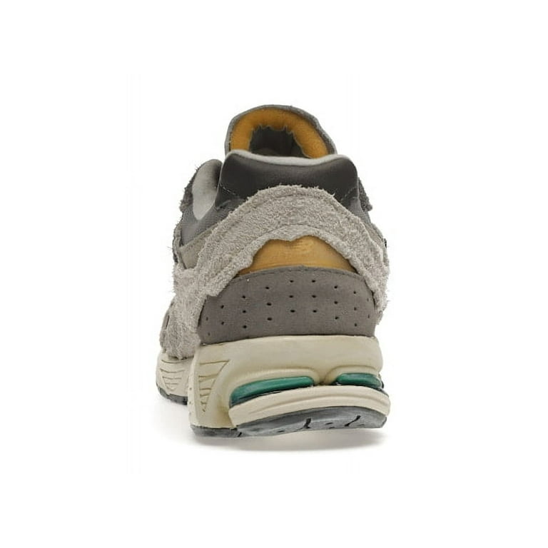New Balance Men's 2002R Protection Pack Rain Cloud Running