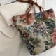 thumbnail image 5 of Bolso de mano de lona floral para mujer, bolso de hombro a la moda, todo combinado para viajes al aire libre, 5 of 8
