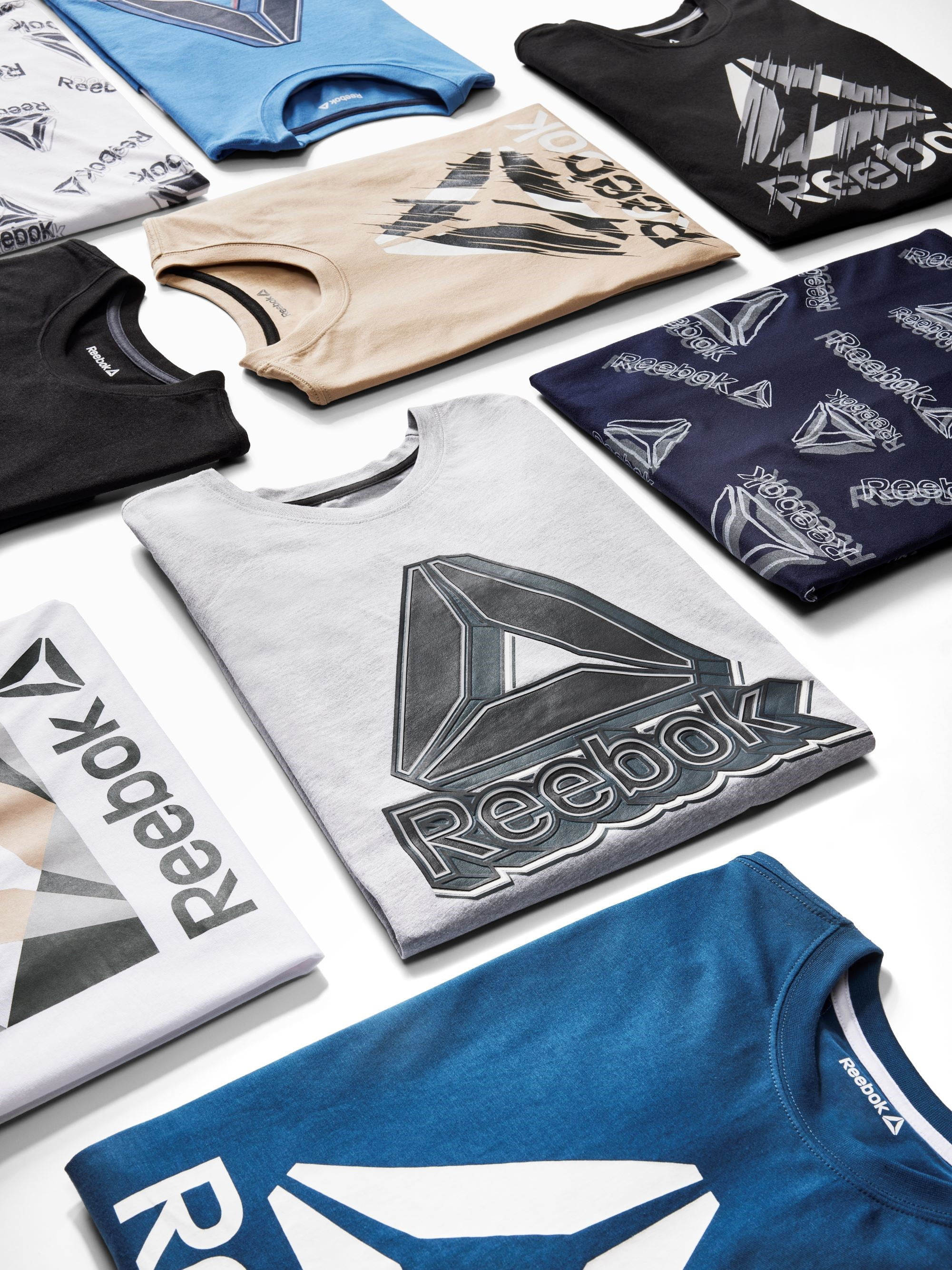 Reebok Men's and Big Men's Delta Big Logo Graphic Short Sleeve Tee, up to Sizes 3XL