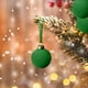 thumbnail image 4 of 100pc terciopelo adorno árbol navideño, bolas colgantes decoración, estilo moderno, para sala, alta calidad terciopelo, marco metálico, 2 niveles, colgantes navideños, luces decorativas, duradero,, 4 of 8