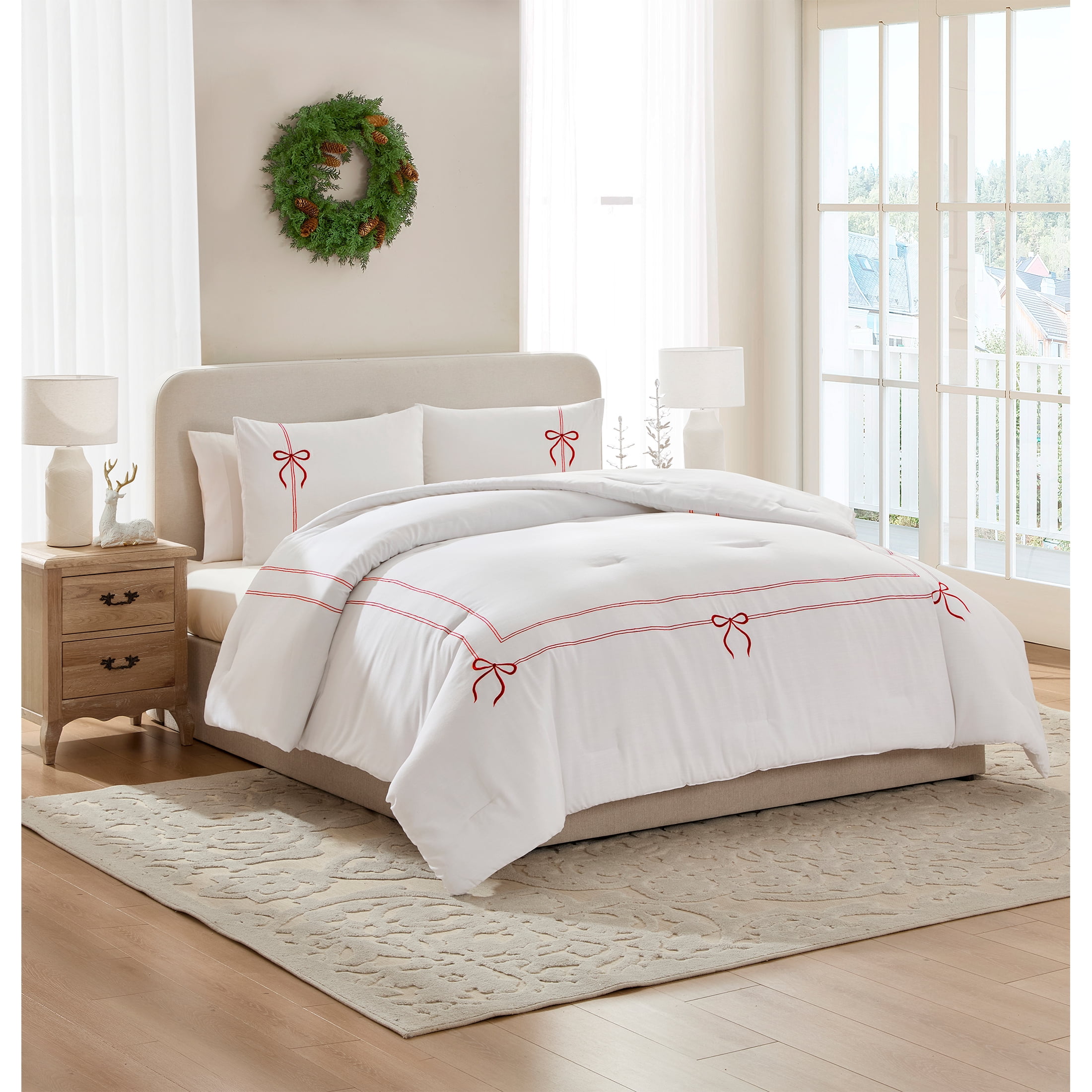My Texas House Juliet 2-Piece Bright White Adult Comforter Set, Twin/Twin XL