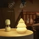 thumbnail image 5 of Luz de Noche con Forma de Árbol de Navidad | Lámpara de Escritorio de Gel de Sílice | Luz Led Ambiental Que Cambia de Color | Control Táctil | Alimentación Por Batería y Usb | Luz Decorativa Navideña, 5 of 6