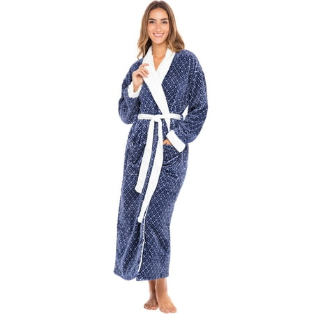 

Alexander Del Rossa Women s Plush Double Sided Flannel Fleece Robe Long Bathrobe 5X-6X Moroccan Trellis with White Limited Edition