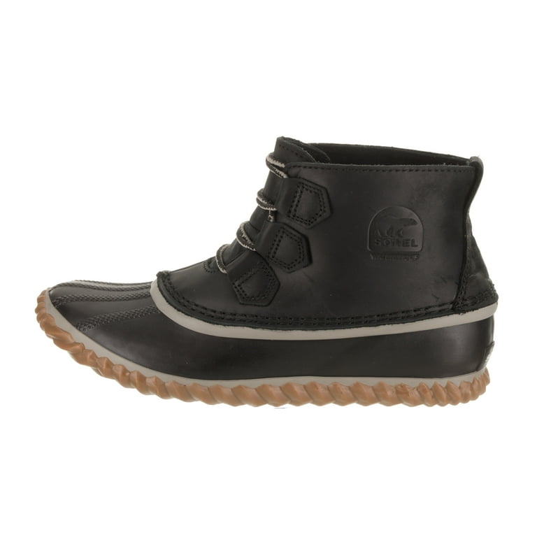 Sorel black duck boots 2025