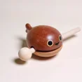 thumbnail image 2 of Pescado de madera para aliviar el estrés, decoraciones de oficina realistas, pequeños adornos, tiburón Sakeban, emociones, juguetes para el ambiente de trabajo estable, 2 of 5