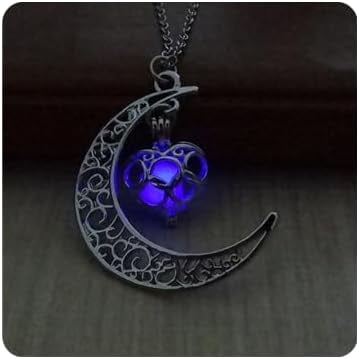 Luminous Stone Necklace Moon Heart Pendant Necklace Halloween Fluorescent Necklace Glow in The Dark Accessories for Women