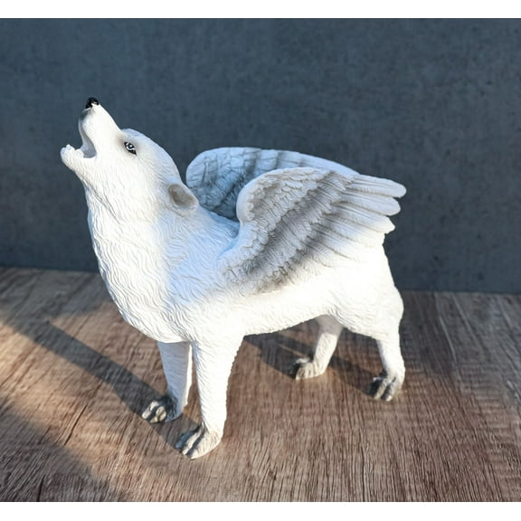 Snow Angel Wings Native Tribal Howling Wolf Totem Spirit Figurine Collection 6"L