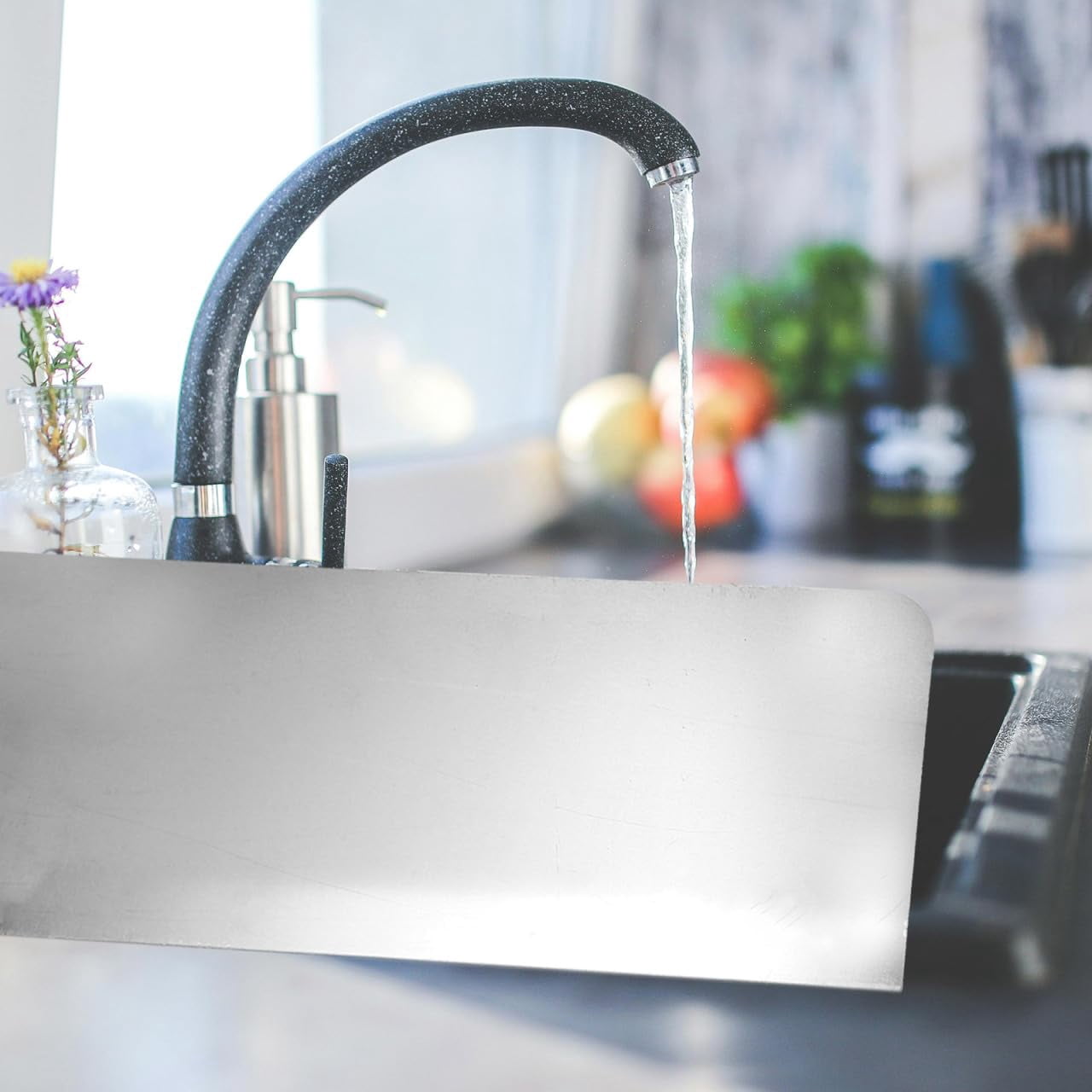2pcs Sink Splashback Kitchen Splash Guard Water  Backsplash Stainless Steel Board Splashing-proof Waterproof (15 X 6 Inch)