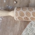 thumbnail image 2 of Rodillo de cocina para pan y galletas, rodillo para masa con bonitos huevos tallados, 2 of 8