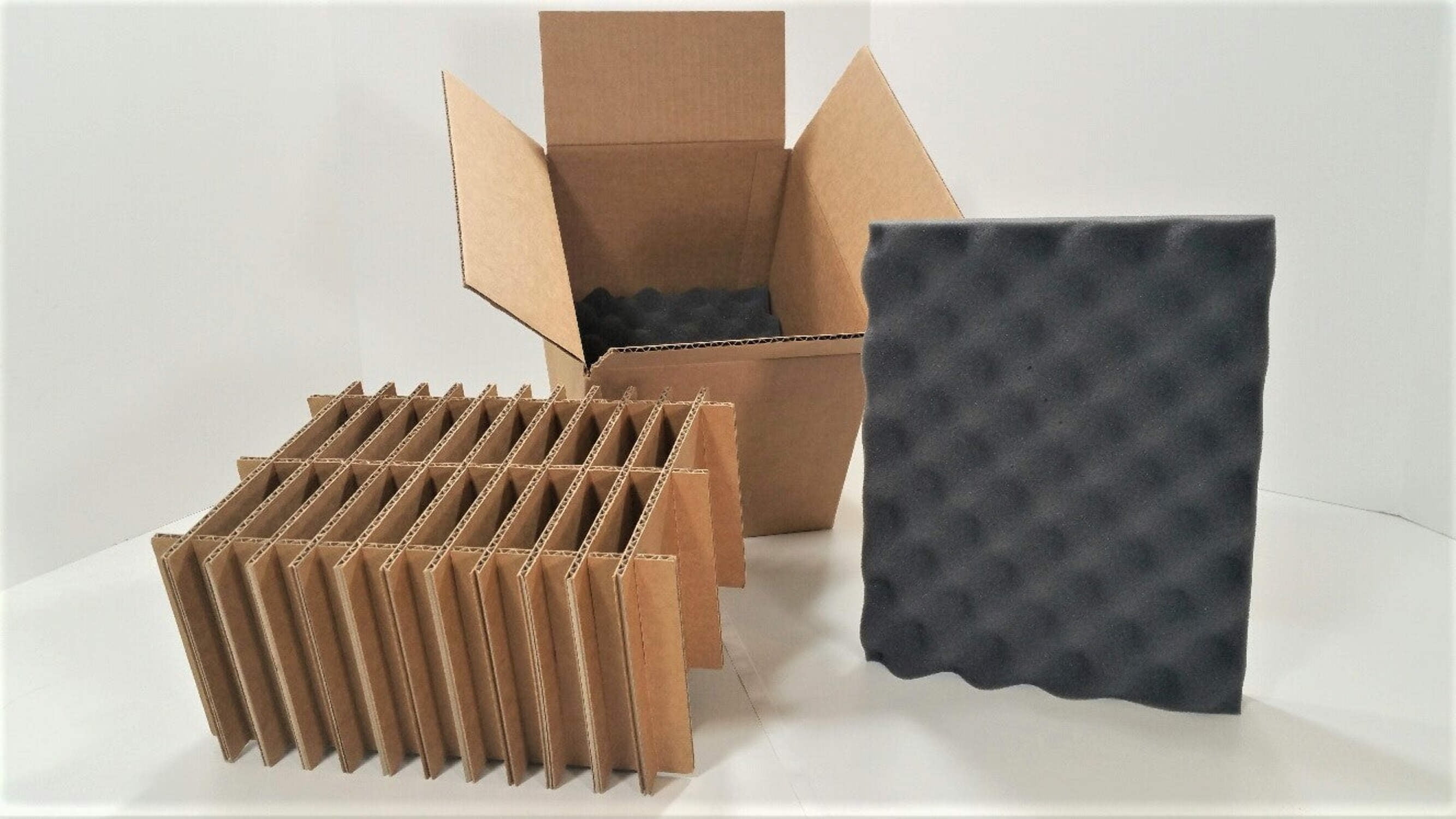 Cell Phone Smartphone IPhone Android 20-24 COUNT Bulk Shipping Storage Box Kit
