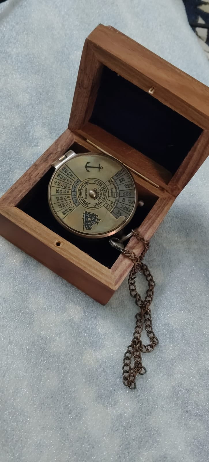 Brass Calendar Compass with Genuine Leather Case Nautical Pocket Compass Gift for Travelers Collectors