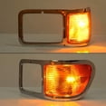 thumbnail image 2 of Luz de Señal de Esquina Izquierda para el Lado del Conductor para Ford F650 F750, 2 of 9