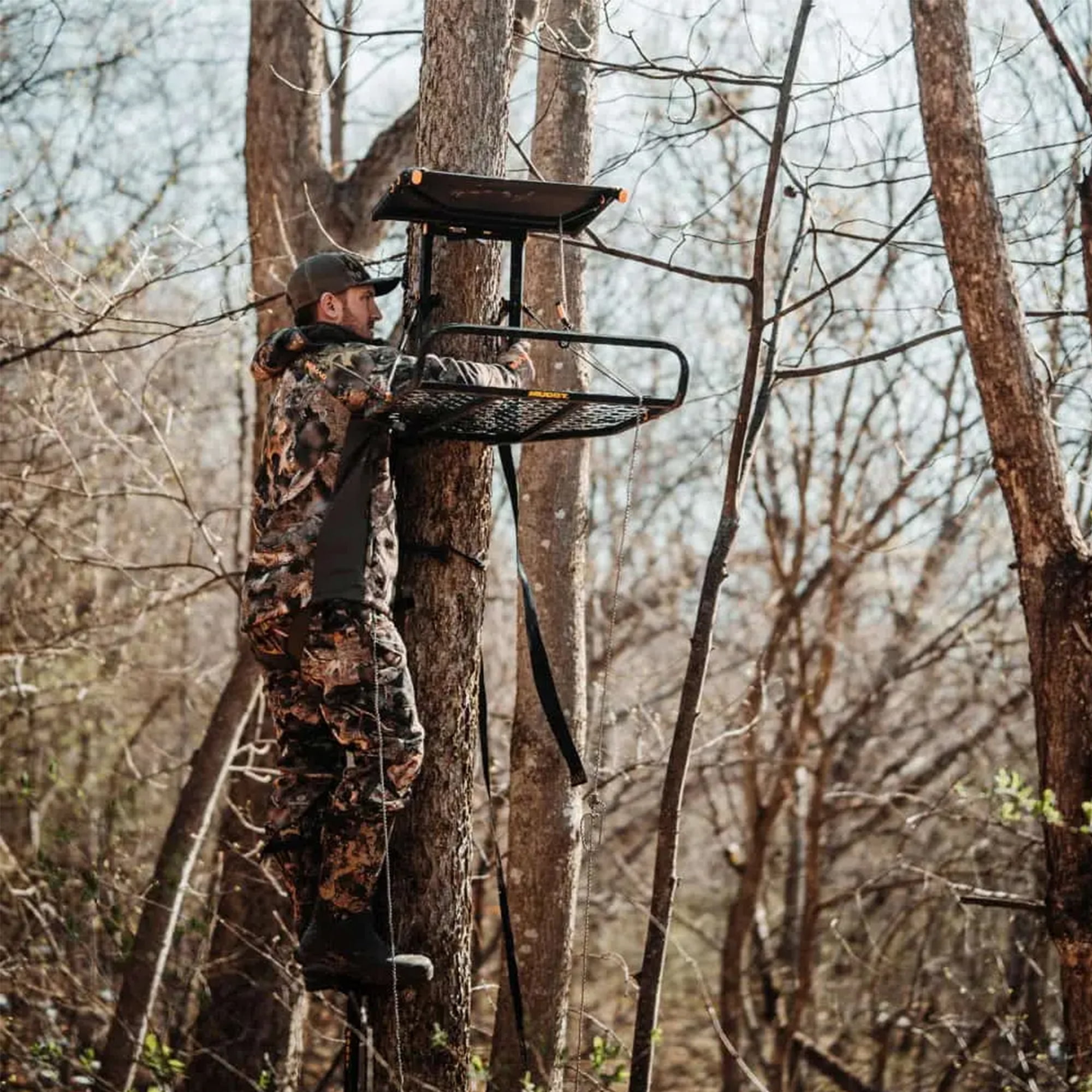 Muddy, Tree Stand, Boss XL Hang-On, 300 lb capacity, Weather