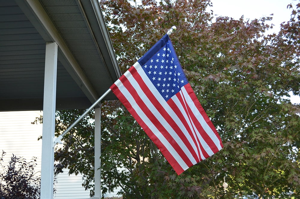 4-ft Aluminum Pole Kit with 2'x3' Polycotton US Flag